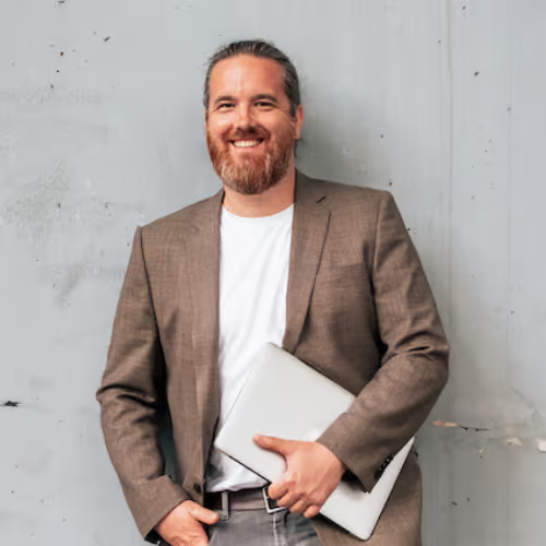Porträt Robert Rosenberg, individuelle Kundenlösungen und professionelle Angebotserstellung.